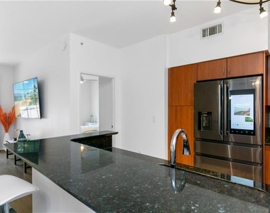 233 S Federal Highway - Photo Thumbnail 6