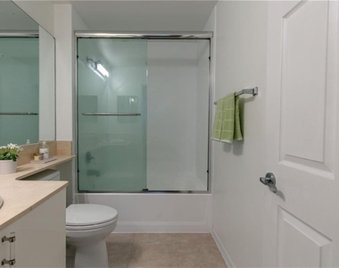 233 S Federal Highway - Photo Thumbnail 15