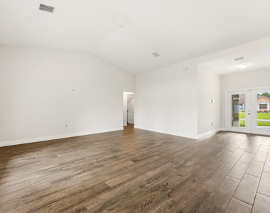 1692 Sw Alvaton Avenue - Photo Thumbnail 11