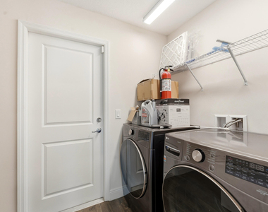 1692 Sw Alvaton Avenue - Photo Thumbnail 31