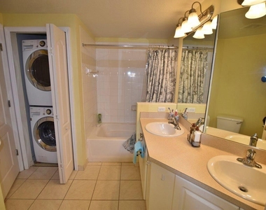 11016 Legacy Drive - Photo Thumbnail 19