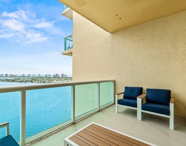 2650 Lake Shore Drive - Photo Thumbnail 25