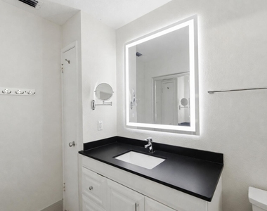 2685 Se 6th Street - Photo Thumbnail 21