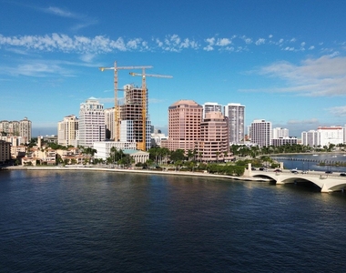 3050 Presidential Way - Photo Thumbnail 5