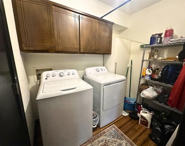 6913 N Spinnaker Lane - Photo Thumbnail 14