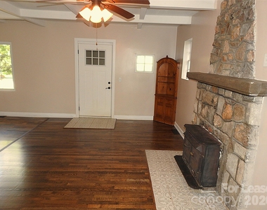 201 Merriman Road - Photo Thumbnail 3