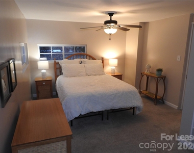 201 Merriman Road - Photo Thumbnail 14