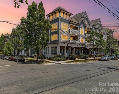 301 E Tremont Avenue - Photo Thumbnail 20