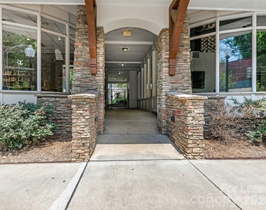 301 E Tremont Avenue - Photo Thumbnail 19