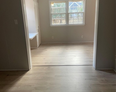 8110 Sidras Court - Photo Thumbnail 2