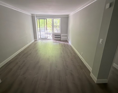 83-33 118th Street - Photo Thumbnail 6