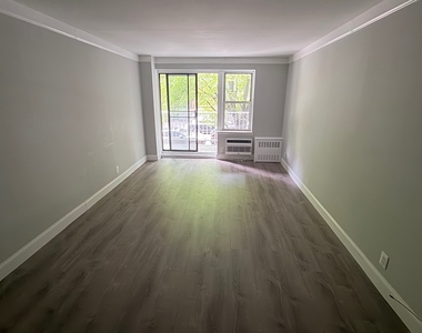 83-33 118th Street - Photo Thumbnail 9