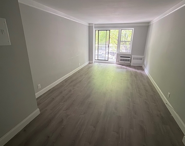 83-33 118th Street - Photo Thumbnail 7