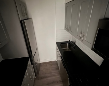 83-33 118th Street - Photo Thumbnail 3