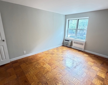 83-33 118th Street - Photo Thumbnail 16