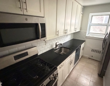 83-33 118th Street - Photo Thumbnail 2