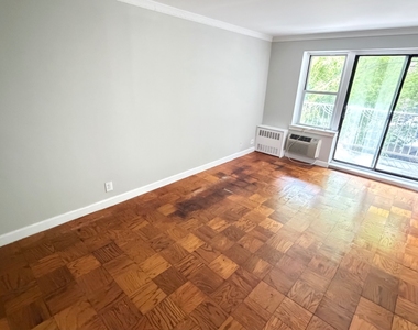 83-33 118th Street - Photo Thumbnail 8