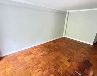 83-33 118th Street - Photo Thumbnail 10