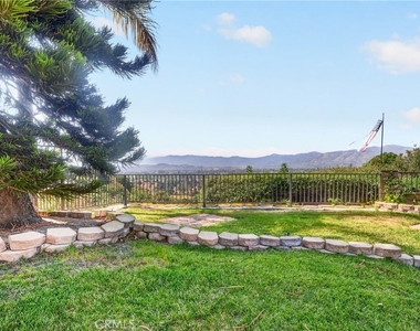 807 Avenida Loma Vista - Photo Thumbnail 39