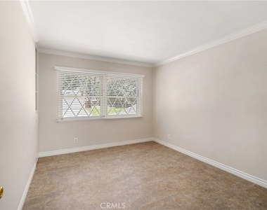21816 Providencia Street - Photo Thumbnail 40