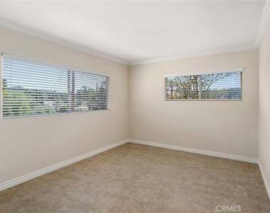 21816 Providencia Street - Photo Thumbnail 36