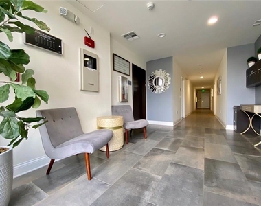 14934 Burbank Boulevard - Photo Thumbnail 1