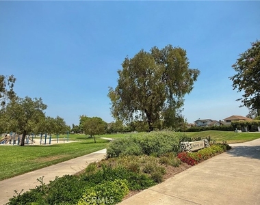 19 Wildwood - Photo Thumbnail 6