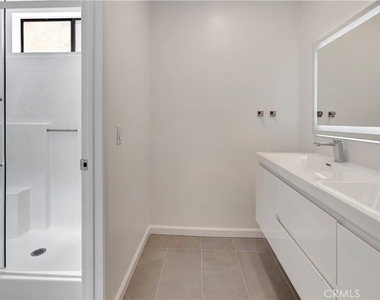 28181 Sorrento - Photo Thumbnail 8