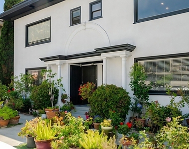 10 Esperanza Avenue - Photo Thumbnail 33