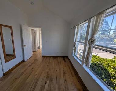 833 N San Antonio Road - Photo Thumbnail 7