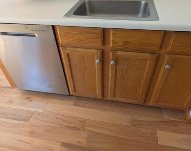 833 N San Antonio Road - Photo Thumbnail 15