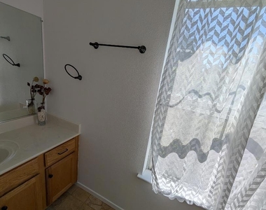 833 N San Antonio Road - Photo Thumbnail 29