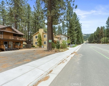 619 Summit - Photo Thumbnail 2