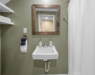 619 Summit - Photo Thumbnail 6