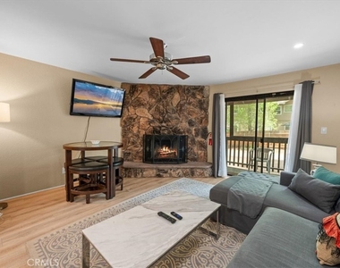619 Summit - Photo Thumbnail 11