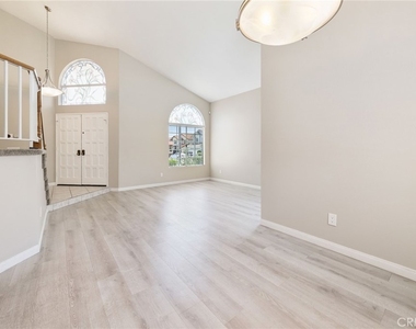 23205 Azela Circle - Photo Thumbnail 8