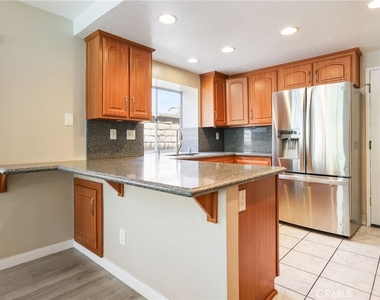 23205 Azela Circle - Photo Thumbnail 13