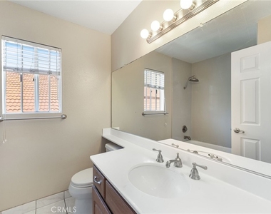 23205 Azela Circle - Photo Thumbnail 32