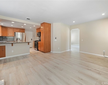 23205 Azela Circle - Photo Thumbnail 19