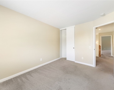 23205 Azela Circle - Photo Thumbnail 26