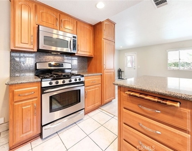 23205 Azela Circle - Photo Thumbnail 18