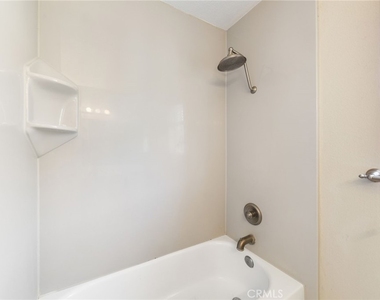 23205 Azela Circle - Photo Thumbnail 33