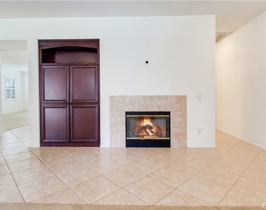 9140 Village Way - Photo Thumbnail 7