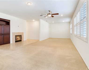 9140 Village Way - Photo Thumbnail 5