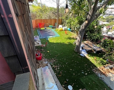 901 Micheltorena - Photo Thumbnail 45