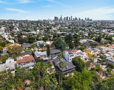 901 Micheltorena - Photo Thumbnail 38