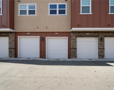 4963 Laurel Street - Photo Thumbnail 4