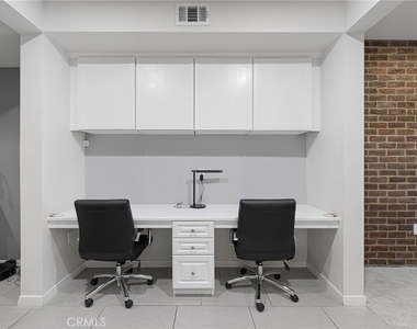 4963 Laurel Street - Photo Thumbnail 7