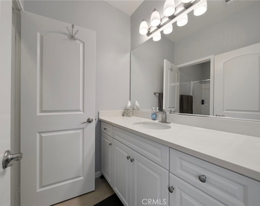 4963 Laurel Street - Photo Thumbnail 20