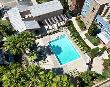 4963 Laurel Street - Photo Thumbnail 27